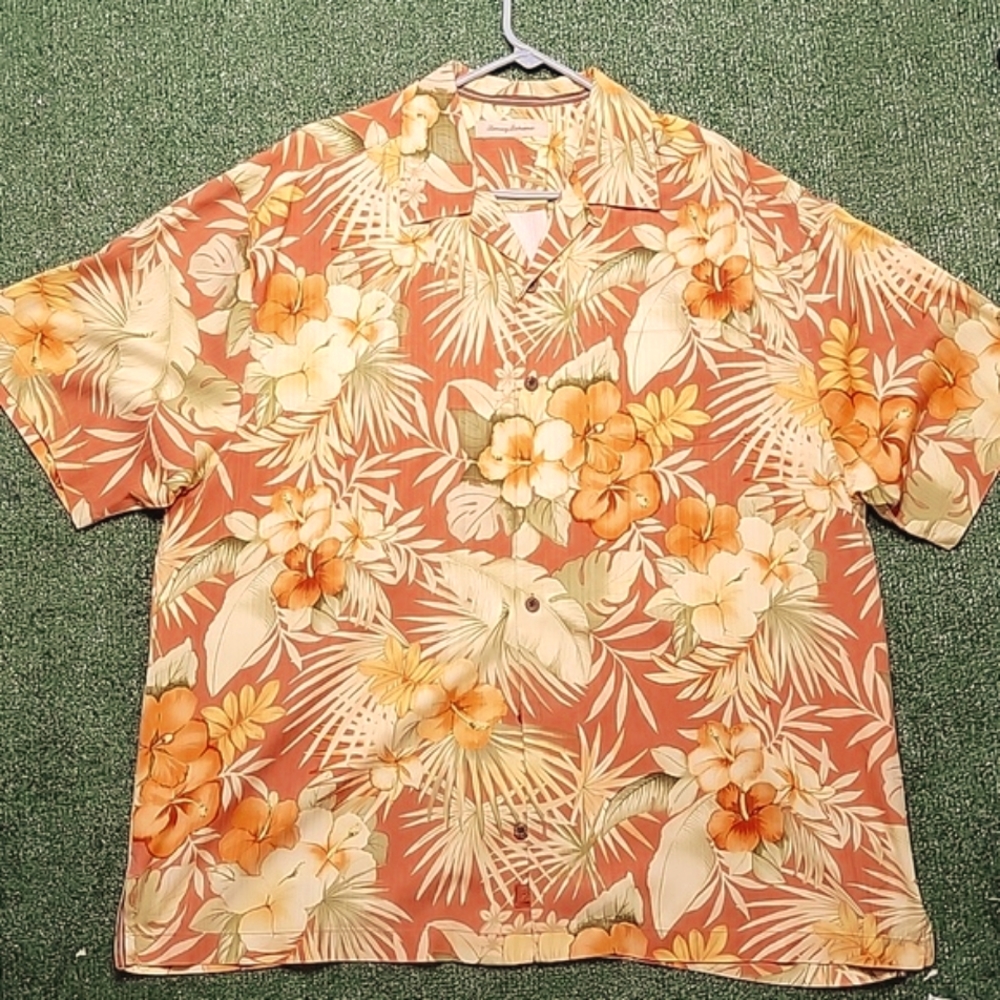 Tommy Bahama Aloha Hawaiian Shirt